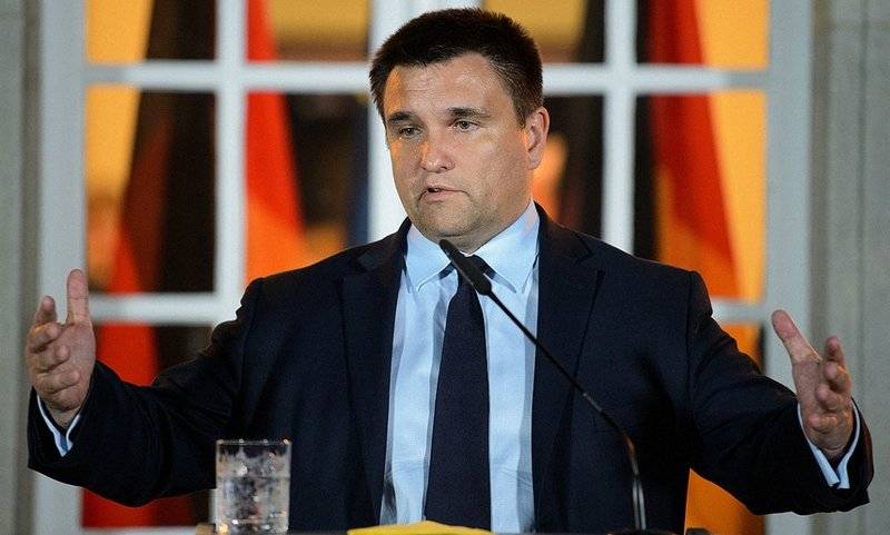 Klimkin: Reconocemos el mar de Azov como territorial y trazamos la frontera
