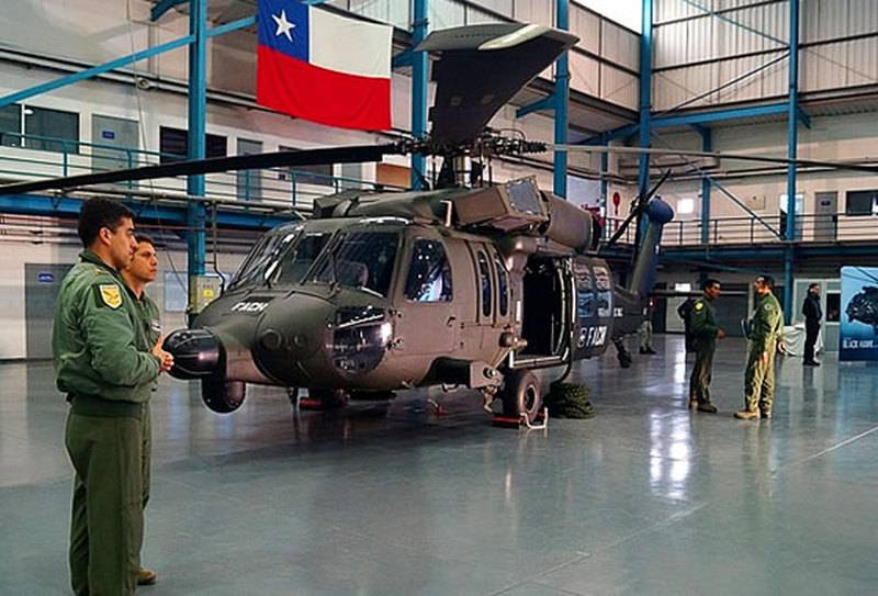 Sikorsky in South America. Chile Arms with Black Hawks