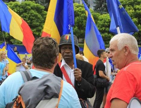 Les Moldaves et les Moldaves, bientôt il n'y aura plus que des Roumains