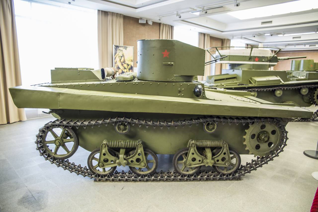 Танк т 37. Танк т-37а. Т-37 танк СССР. Т-37а лёгкий танк. Т-37а — Советский малый плавающий танк.
