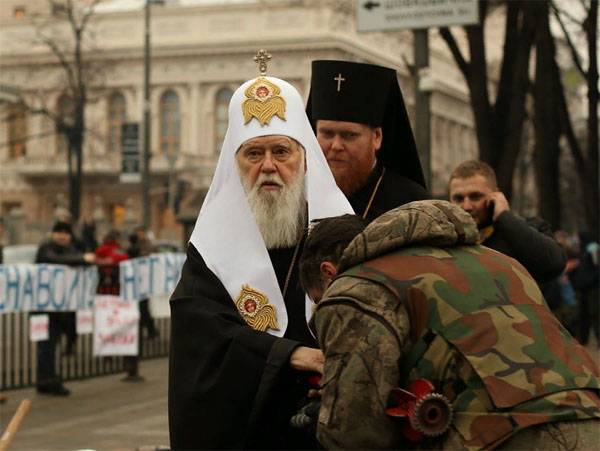 Señal de llamada "Filaret". Traslado forzado de feligreses al Patriarcado de Kiev