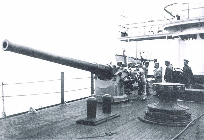 Крейсер "Варяг". Бой у Чемульпо 27 января 1904 года. Ч. 14. Первые повреждения