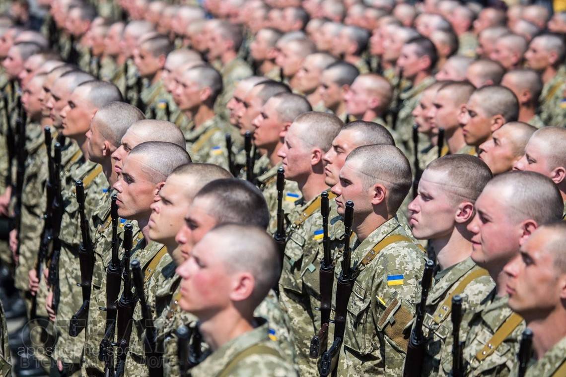 Украинский генерал Ковальчук: Киев может мобилизовать еще полмиллиона солдат
