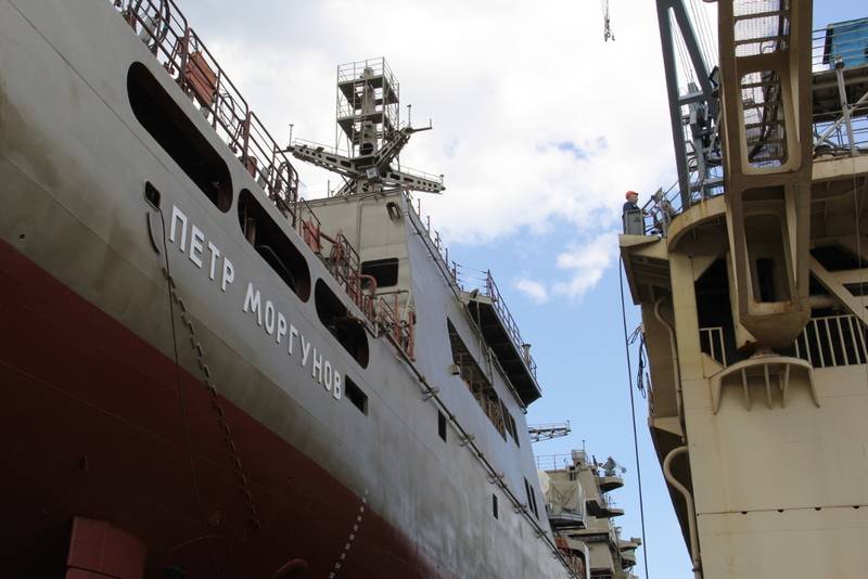 Werft "Amber": Die Arbeiten am BDK "Peter Morgunov" liegen im Zeitplan