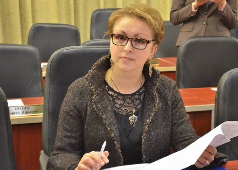 Sprache in den Ruhestand bringen wird. Natalia Sokolova aus dem Amt der Ministerin entlassen