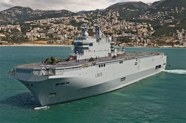 Was ist an Bord des französischen Hubschraubers Dixmude im Ärmelkanal passiert?