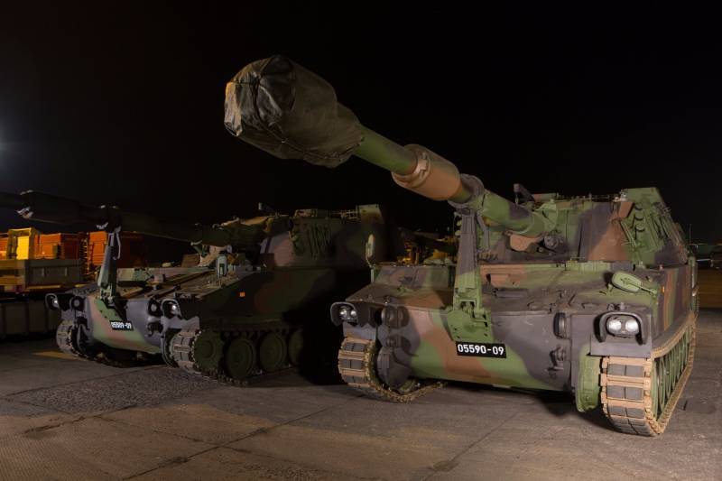 Latvia armed with self-propelled howitzers МХNUMXА109Öе, though not new