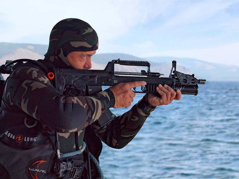 RF Savunma Bakanlığı tarafından kabul edilen bir iki orta saldırı tüfeği ADS