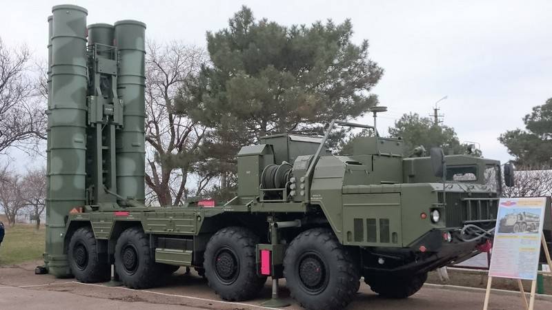 Ankara: Le déploiement du système de défense aérienne S-400 débutera à l'automne 2019