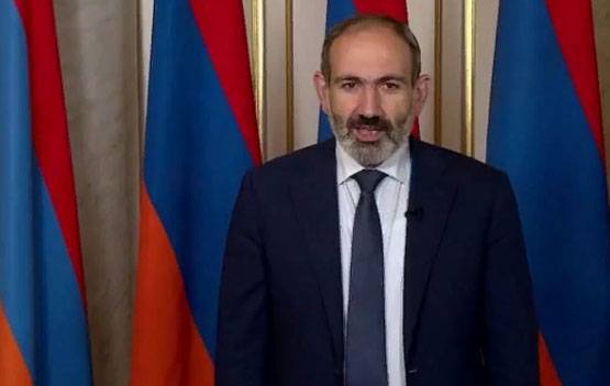亚美尼亚议会垮台了。 Pashinyan锻造在哪个亚美尼亚？