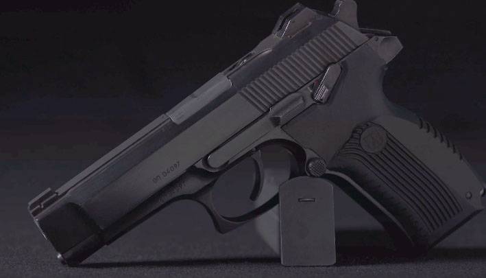 イジェフスクでは、拳銃Yaryginの生産のための記録