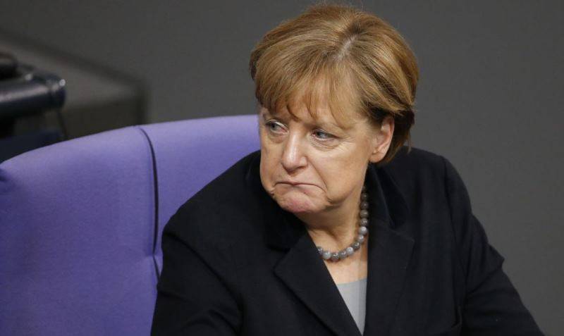 В Киеве обвинили Меркель в срыве планов по вступлению в НАТО