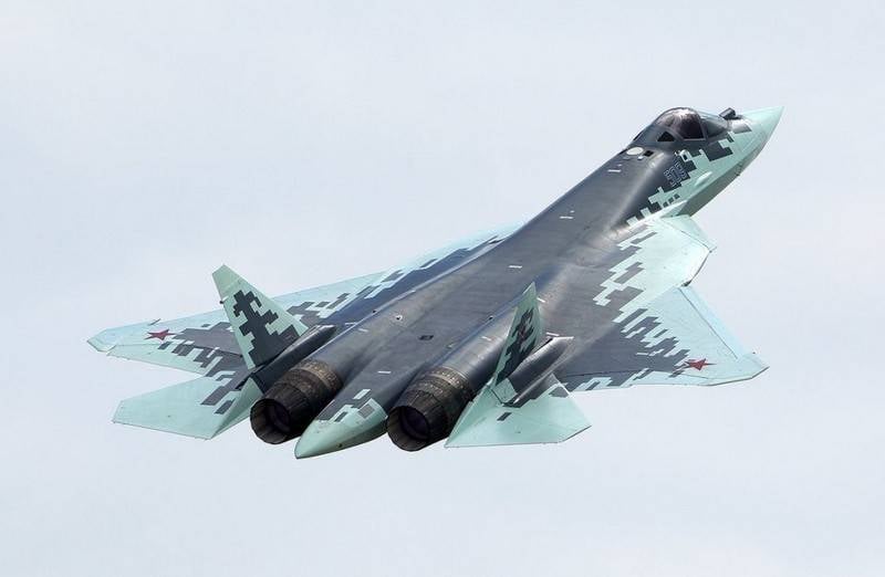 Sukhoi Design Bureau ha parlato dell'aspetto del seriale Su-57