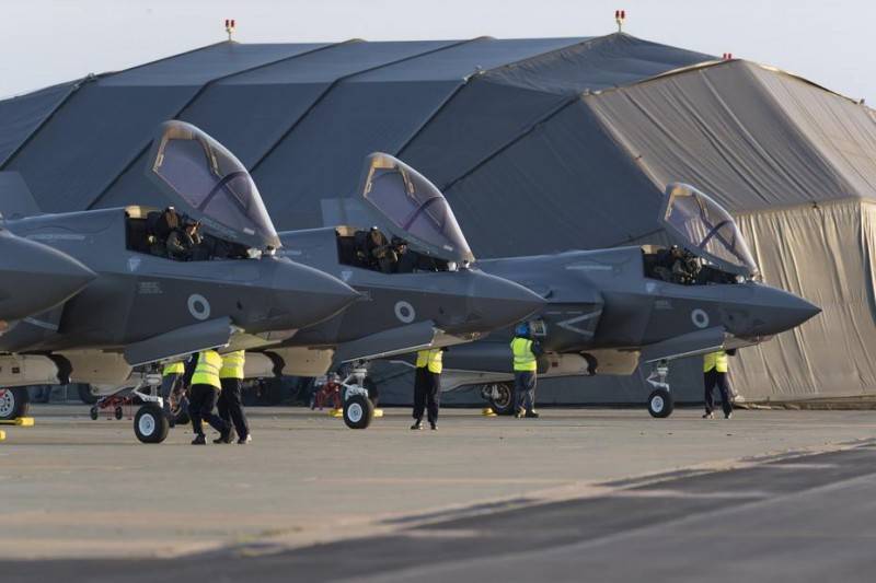英国国防部订购了另一架17战斗机F-35ВLightningII
