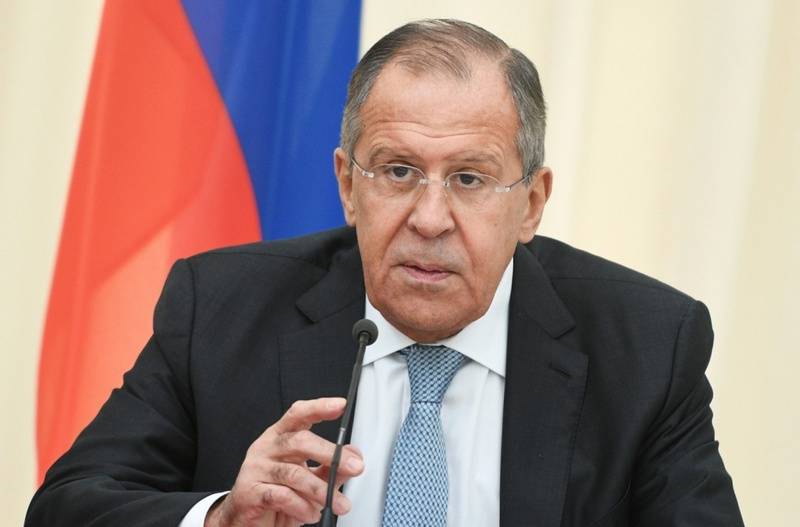 Lavrov acusou o Ocidente de preparar outro "cenário ucraniano"