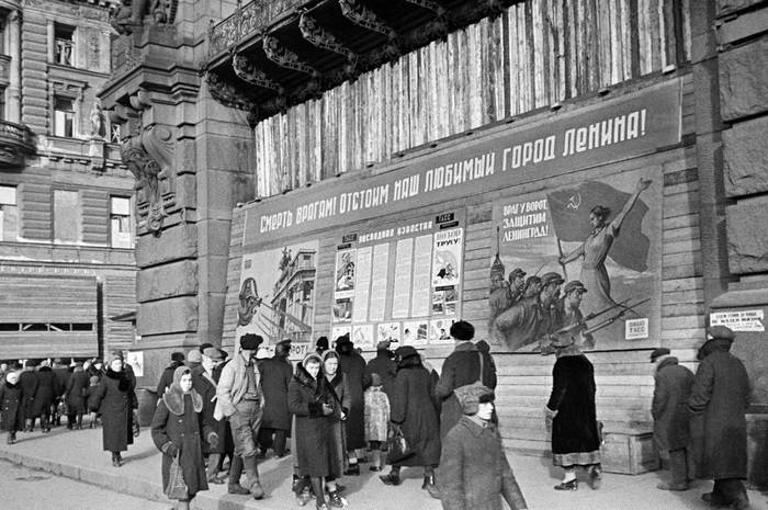 레닌 그라드를 포위 한 시장 : 생존자의 증거. 3의 일부