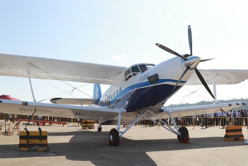 China presentó una nueva versión de la copia con licencia de An-2