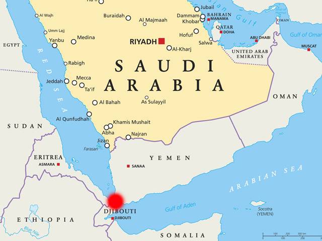 美国向也门和索马里提供军事物资的人道主义援助或掩护？