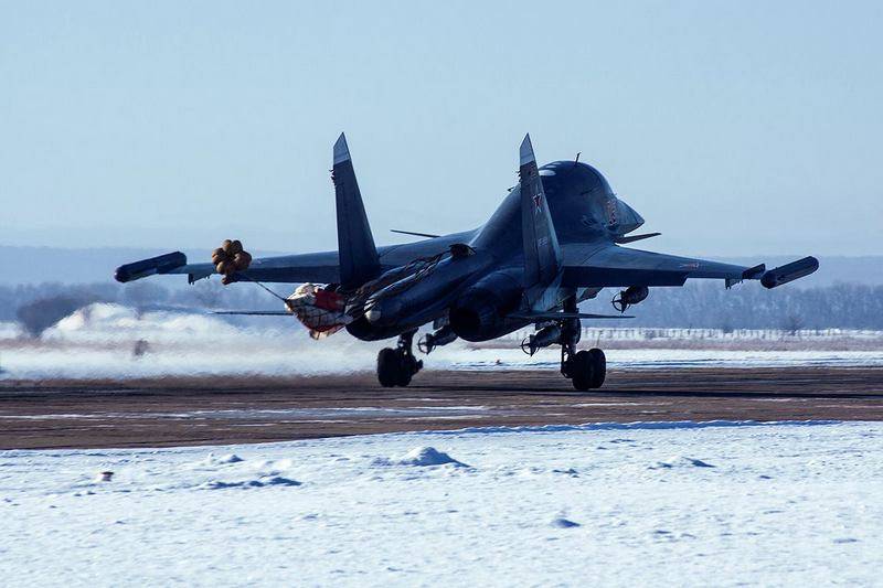 Zwei Su-34-Frontbomber betraten das Central Military District-Regiment