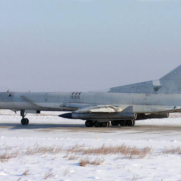Les médias ont déclaré que Tu-22М3 s'était écrasé sur un missile de croisière