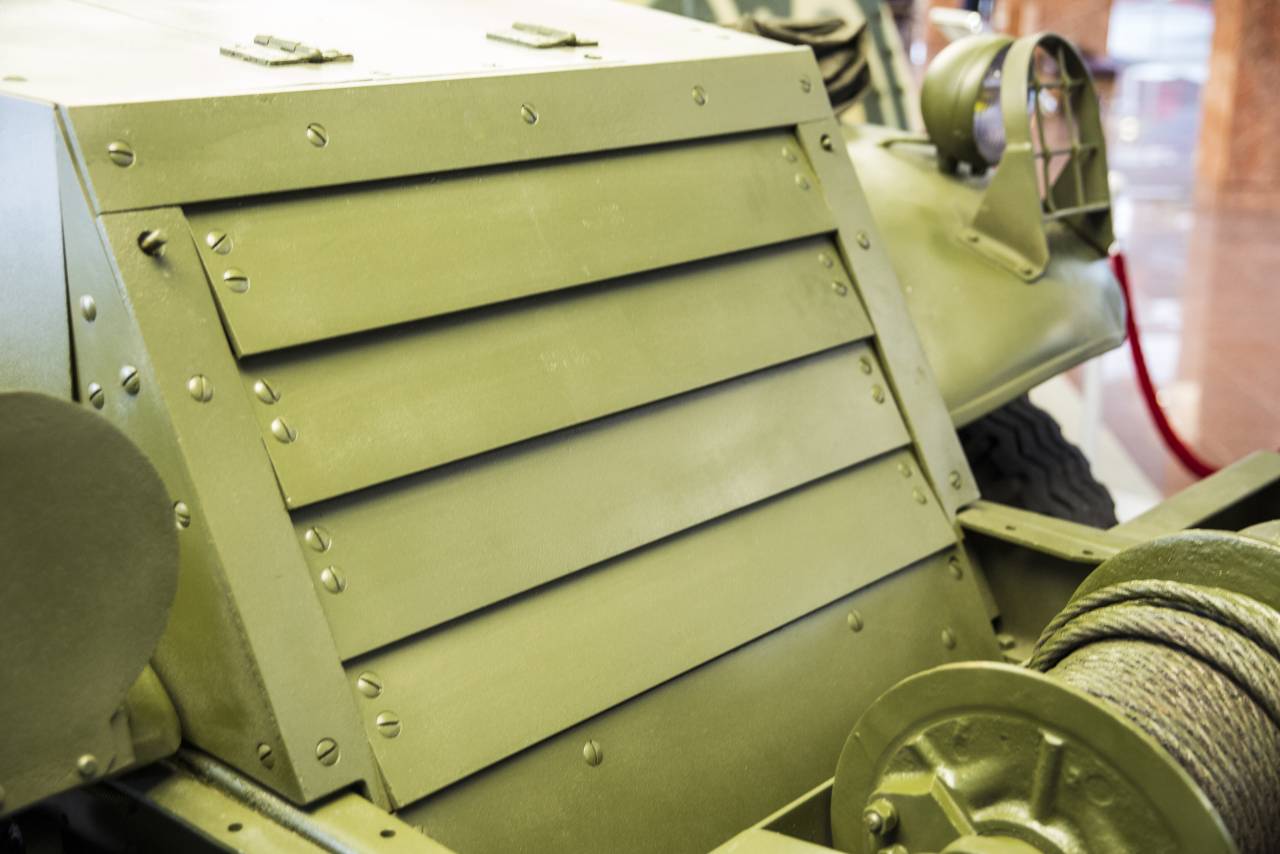 另一个借贷租赁 M2a1 俄罗斯拖拉机的根源 谁成为装甲运兵车