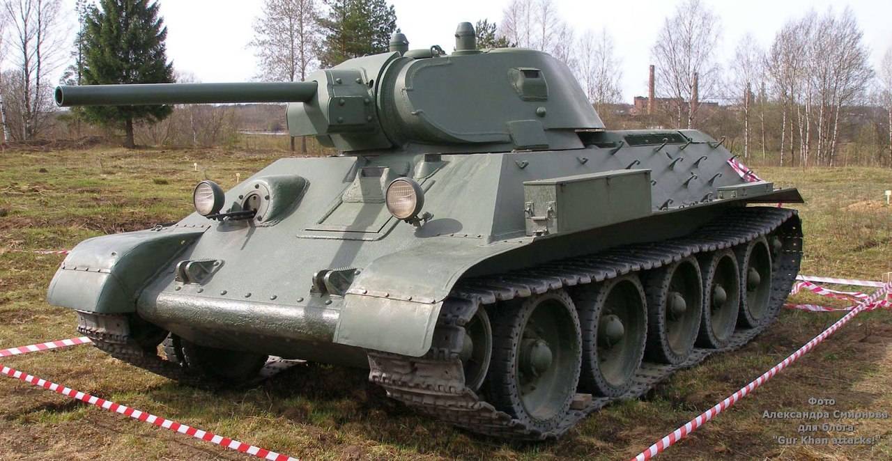 Почему Т-34 проиграл PzKpfw III, но выиграл у 