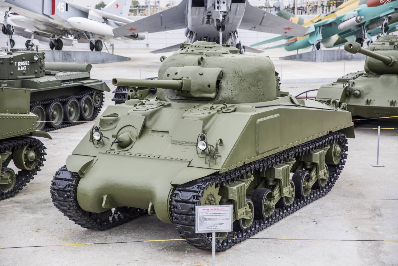 Micro Tank Vehicle Construction Brick Set Tiger Churchill Panther StuG  Sherman