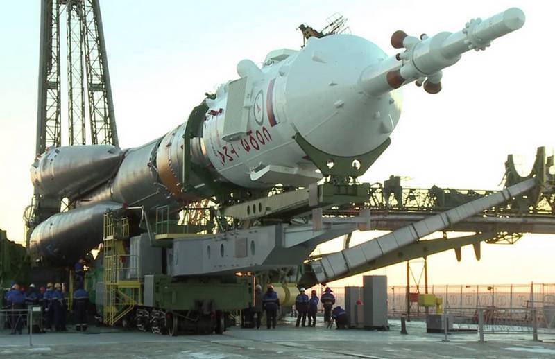 Cảm biến điều khiển của Ukraine được thay thế tại Soyuz-FG trước khi phóng