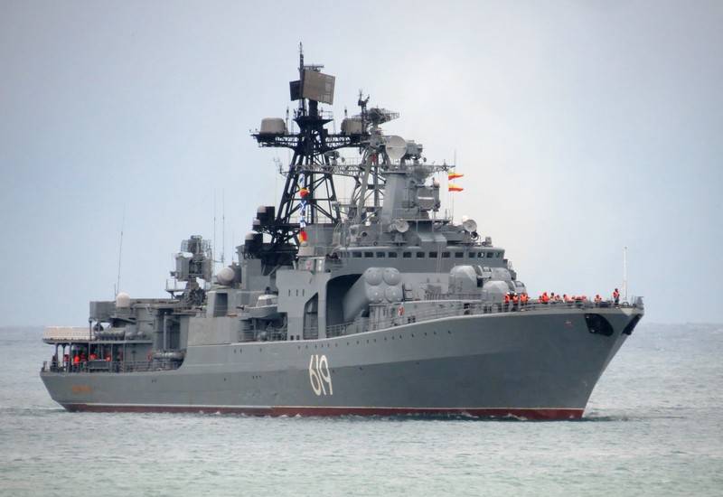 БПК "Североморск" покинул Севастополь и взял курс на Средиземное море