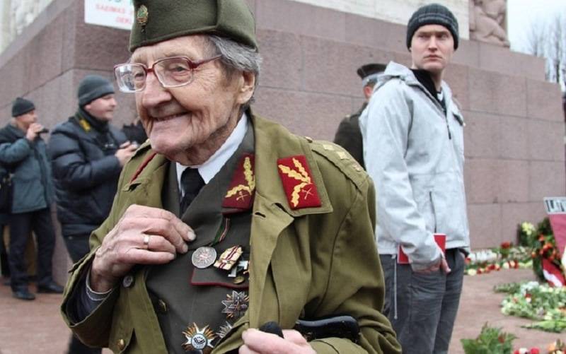 Anti-Fascist 50 opposes SS legionnaires march in Riga