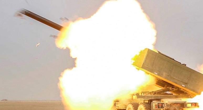 Pentagon requests to finance the acquisition of thousands of guided missiles 10