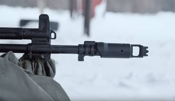 Эксперт назвал "Сайгу-АК12" хорошим оружием для карликов
