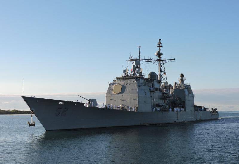 A Marinha dos EUA decidiu desativar seis cruzadores da classe Ticonderoga