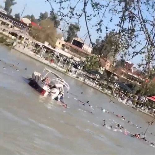 the Number of victims of the ferry crash in Iraq close to one hundred