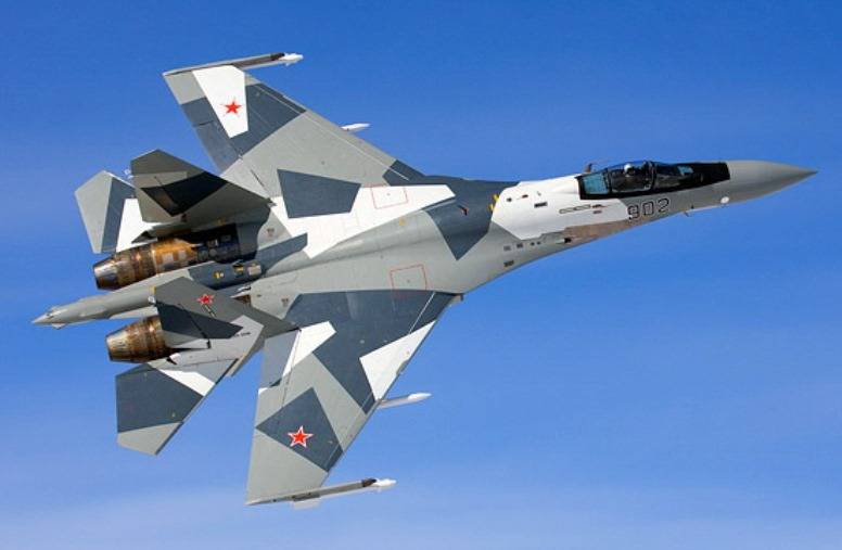 ABD'de, Su-35C avcı uçağı “çok başarılı” bir makine olarak adlandırıldı.