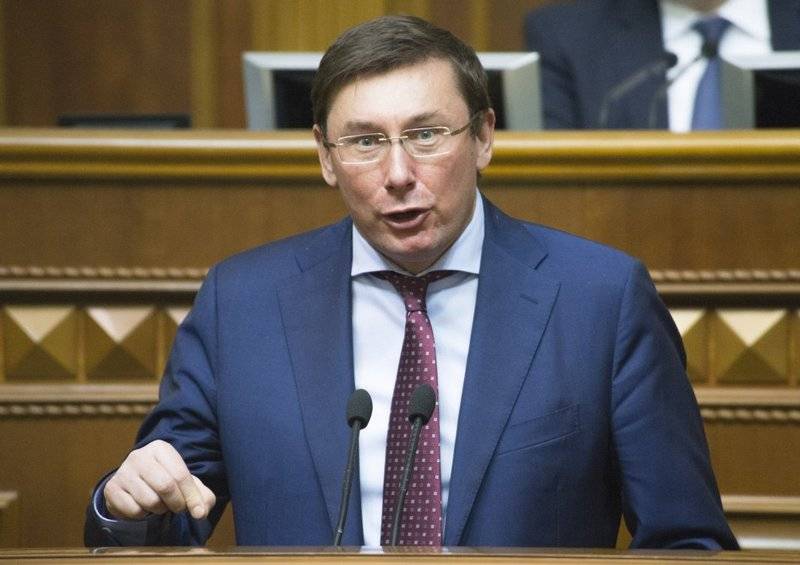 Луценко возбуждает дело против Бойко и Медведчука, посетивших Москву