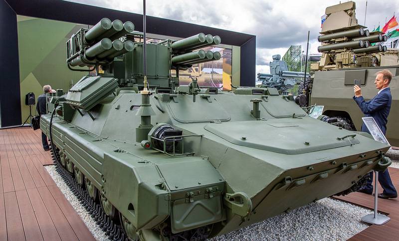 Минобороны готовится принять на вооружение ЗРК малой дальности "Сосна"