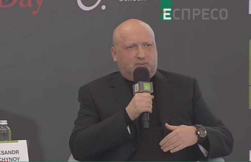 Турчинов снова обвинил Россию в подготовке к захвату Европы