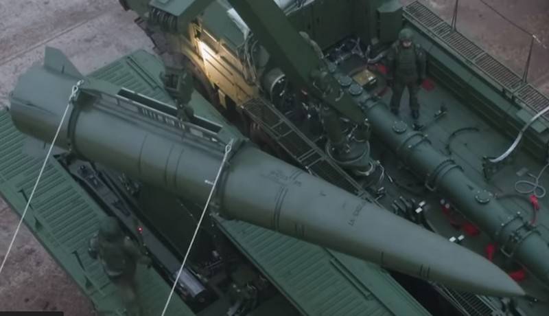 Очередной бригадный комплект ОТРК "Искандер-М" готов на половину