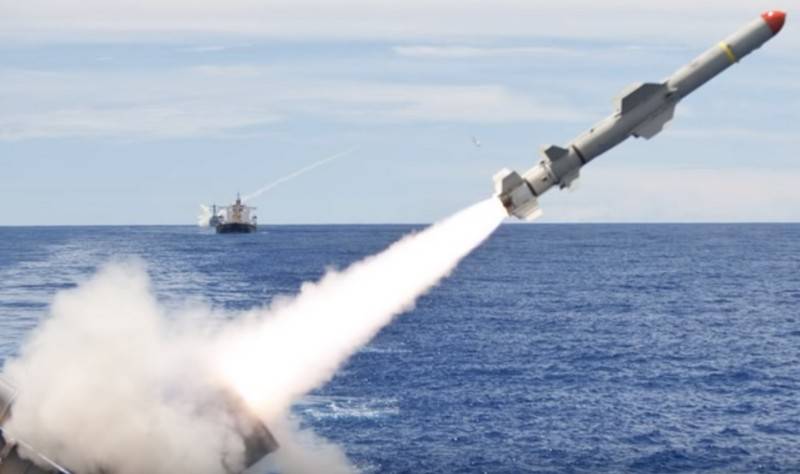 Китай удивлён возможной поставкой США на Украину "бесполезных" ракет