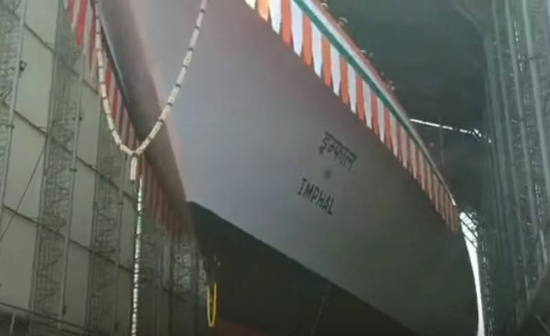 Un autre destroyer de classe Visakhapatnam lancé en Inde