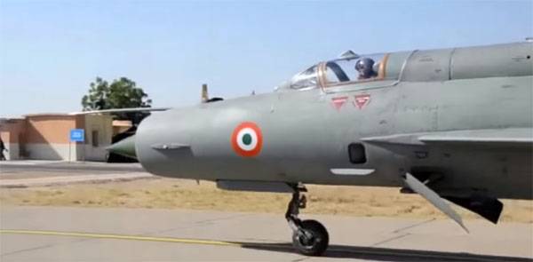 В США обсуждают странности отправки МиГ-21 ВВС Индии в "неравный бой"
