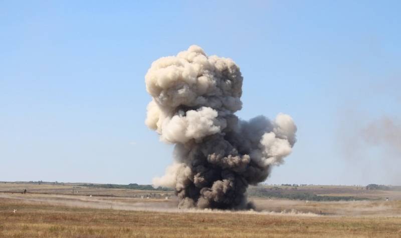 APU-lastbil med 122 mm granater sprängdes i en ukrainsk gruva