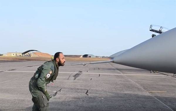 Индийский премьер посчитал, что облака скроют самолёты от пакистанских радаров