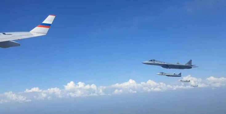 I piloti di prova hanno evasivamente risposto al presidente alla domanda "Ti piace il Su-57"