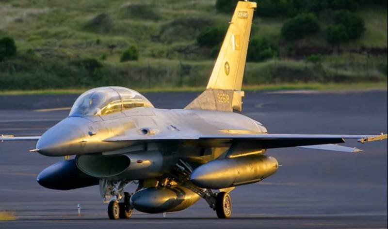 В США испытают систему дистанционного пилотирования F-16