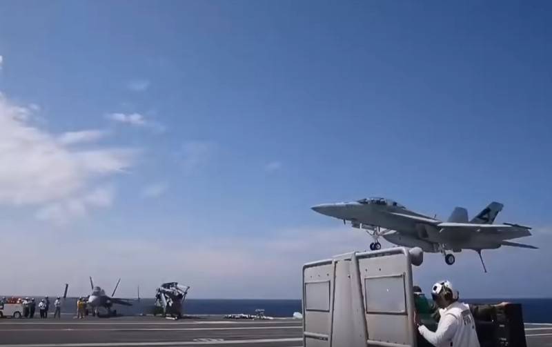 New aircraft carriers, the US Navy can't launch a carrier-based fighter F-35C