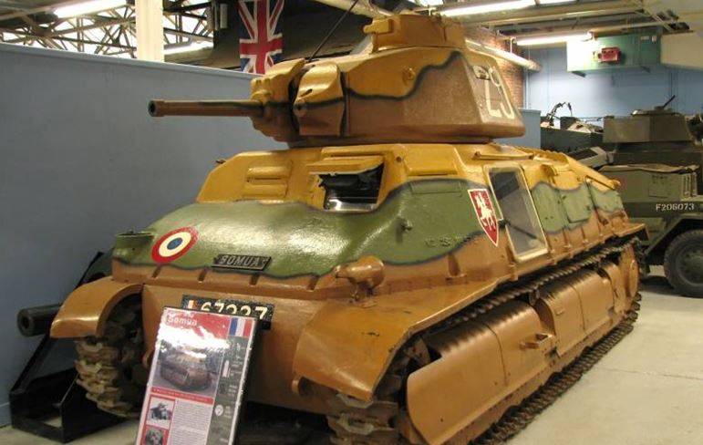 Tanques medios y pesados ​​de Francia en el período de entreguerras.