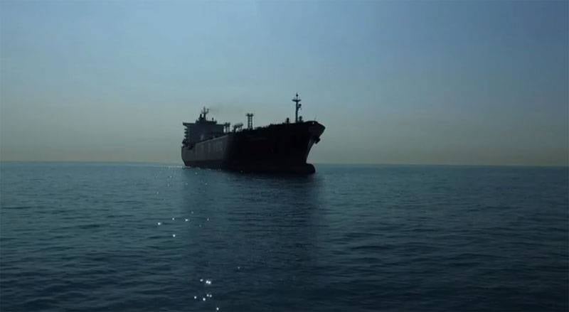 Reported about attacks on two tankers in the Arabian sea