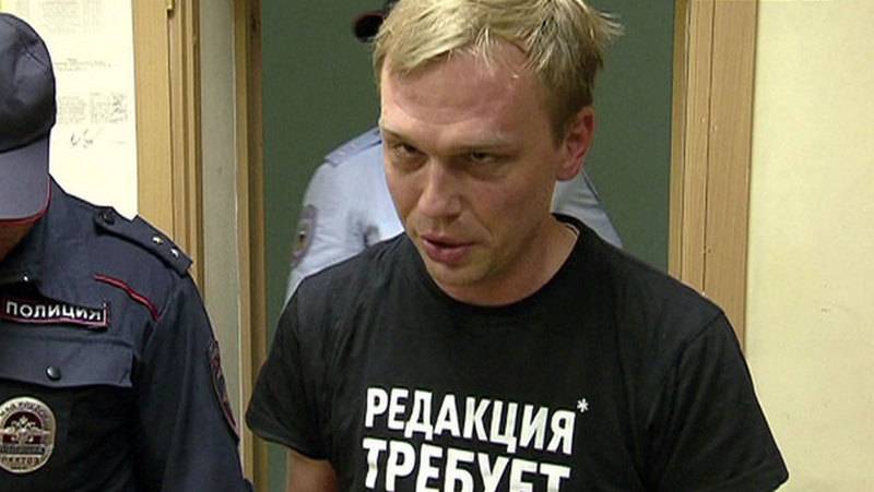 व्लादिमीर पुतिन ने "गोलुनोव मामले" में दो जनरलों को निकाल दिया